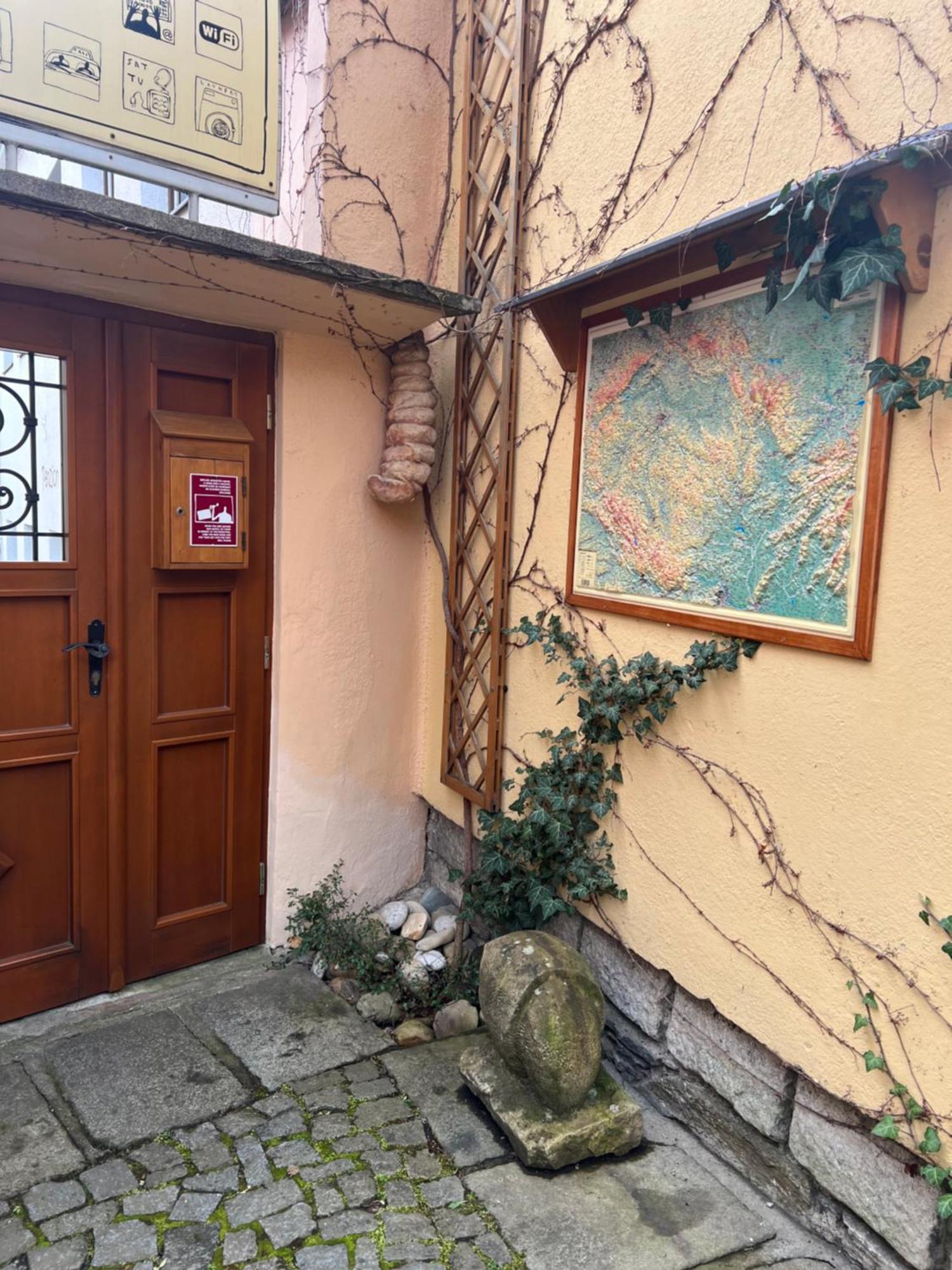 Hostel Postel Чески-Крумлов Экстерьер фото