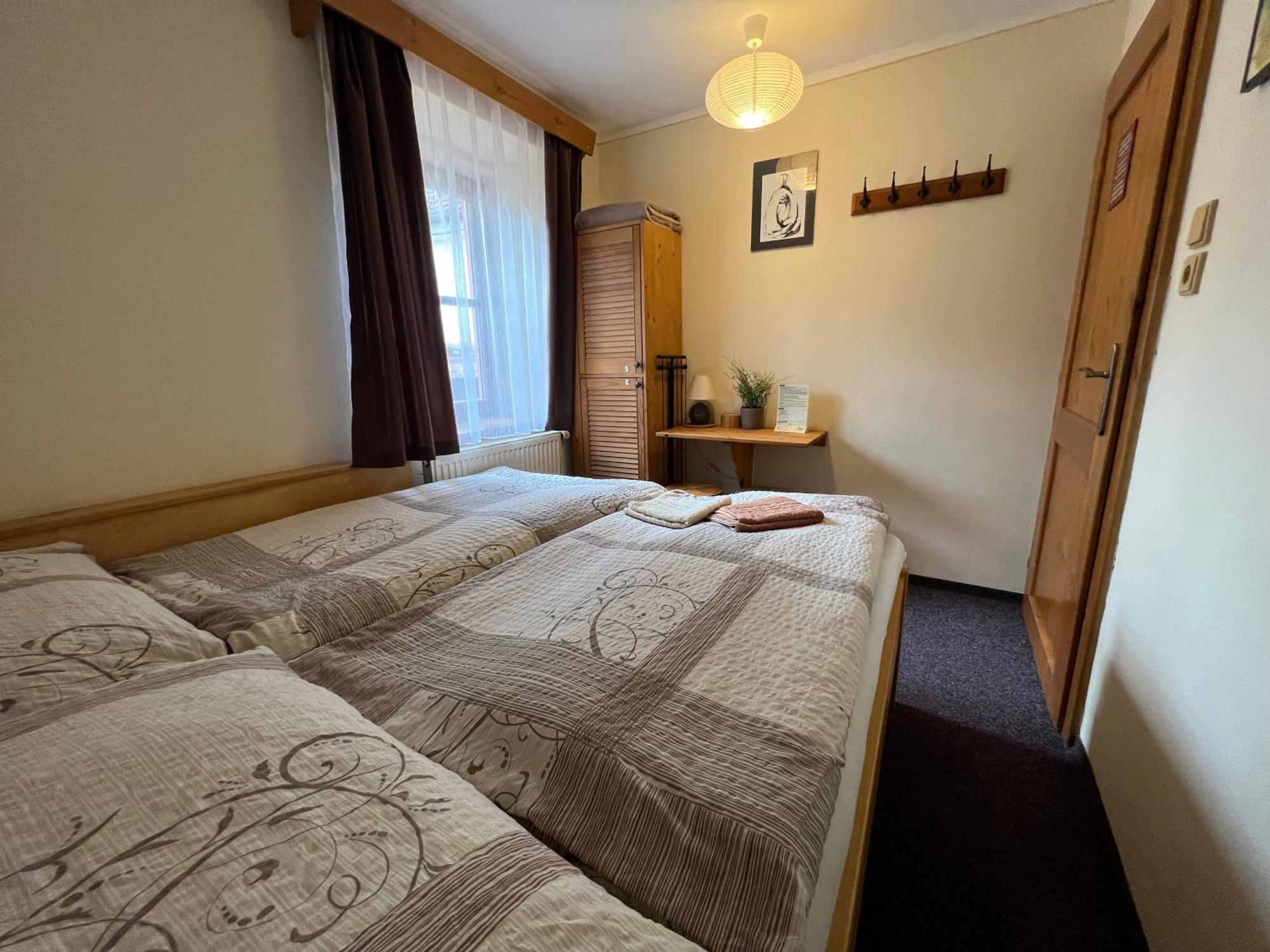 Hostel Postel Чески-Крумлов Экстерьер фото