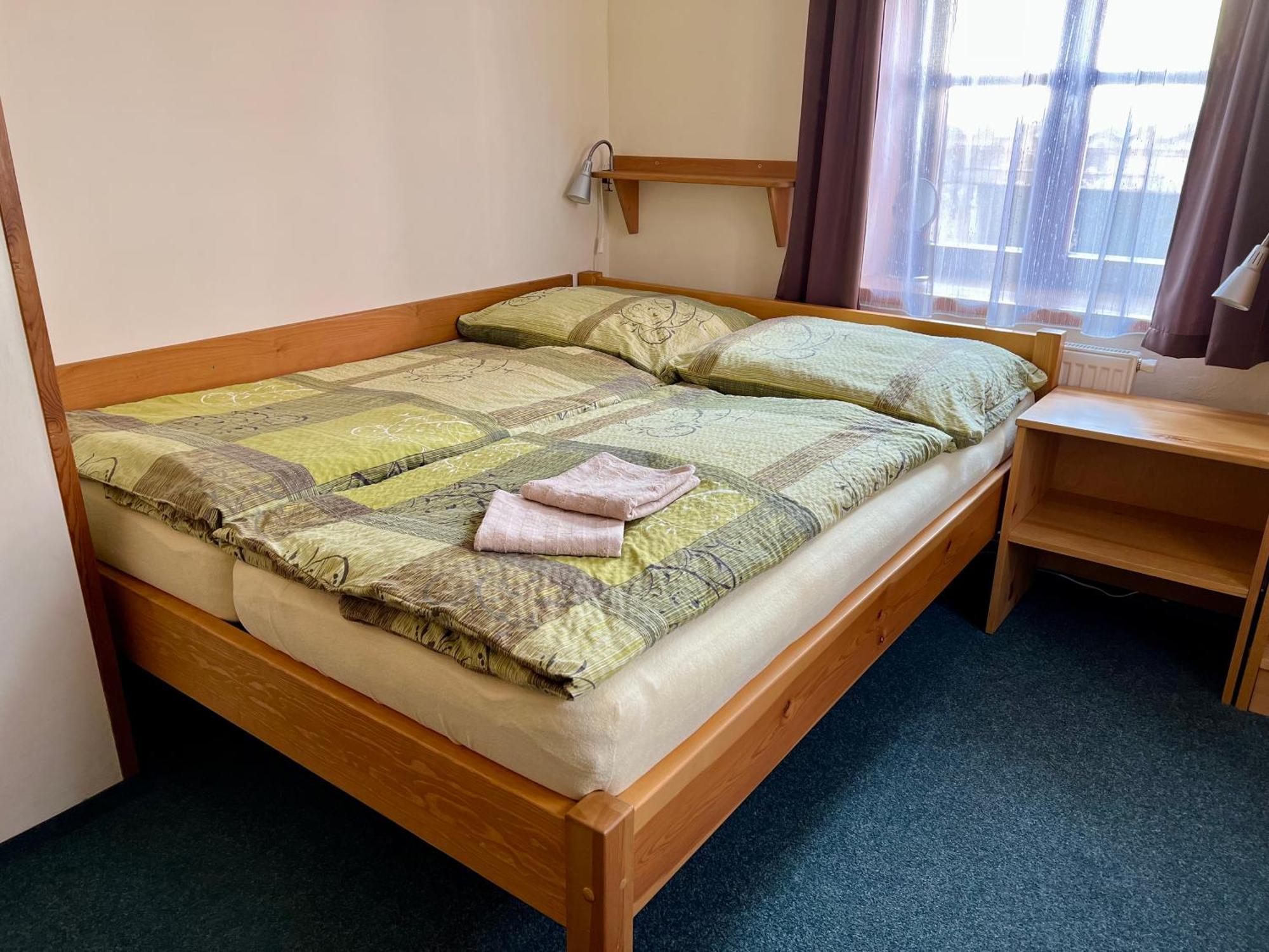 Hostel Postel Чески-Крумлов Экстерьер фото